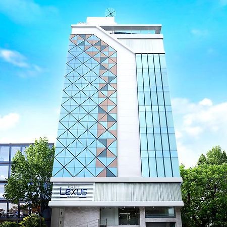 Hotel Lexus Yangon Esterno foto