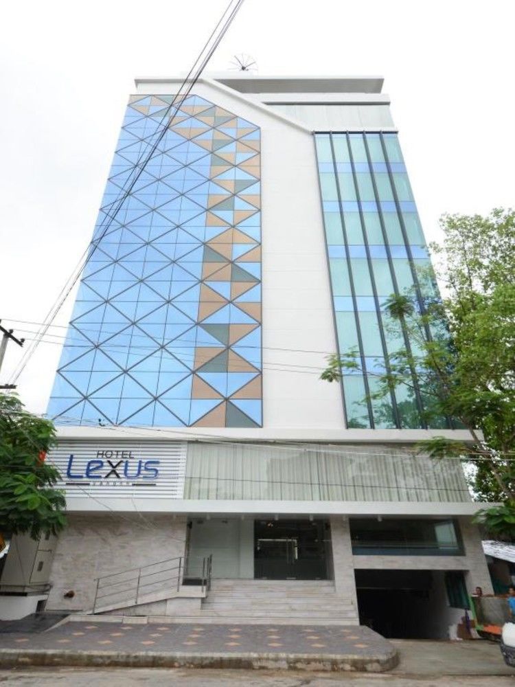 Hotel Lexus Yangon Esterno foto